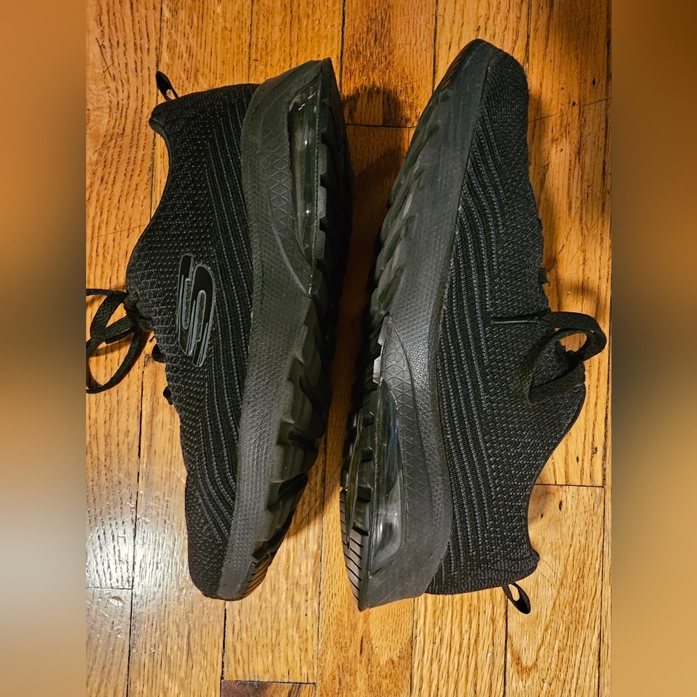 Skechers Women's Skech Air Extreme Awaken Fashion Sneaker Size 5 SN 12721